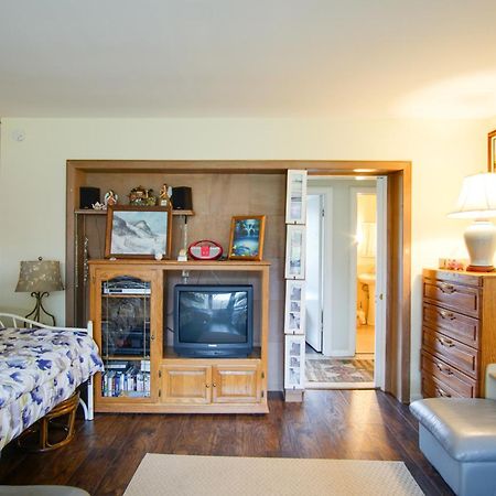 South Haven Home About 1 Mi To Lake Michigan! Bagian luar foto